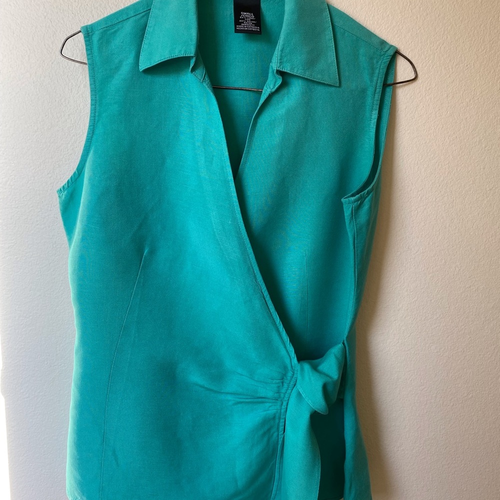 East 5th Teal Linen Wrap Blouse. Small.